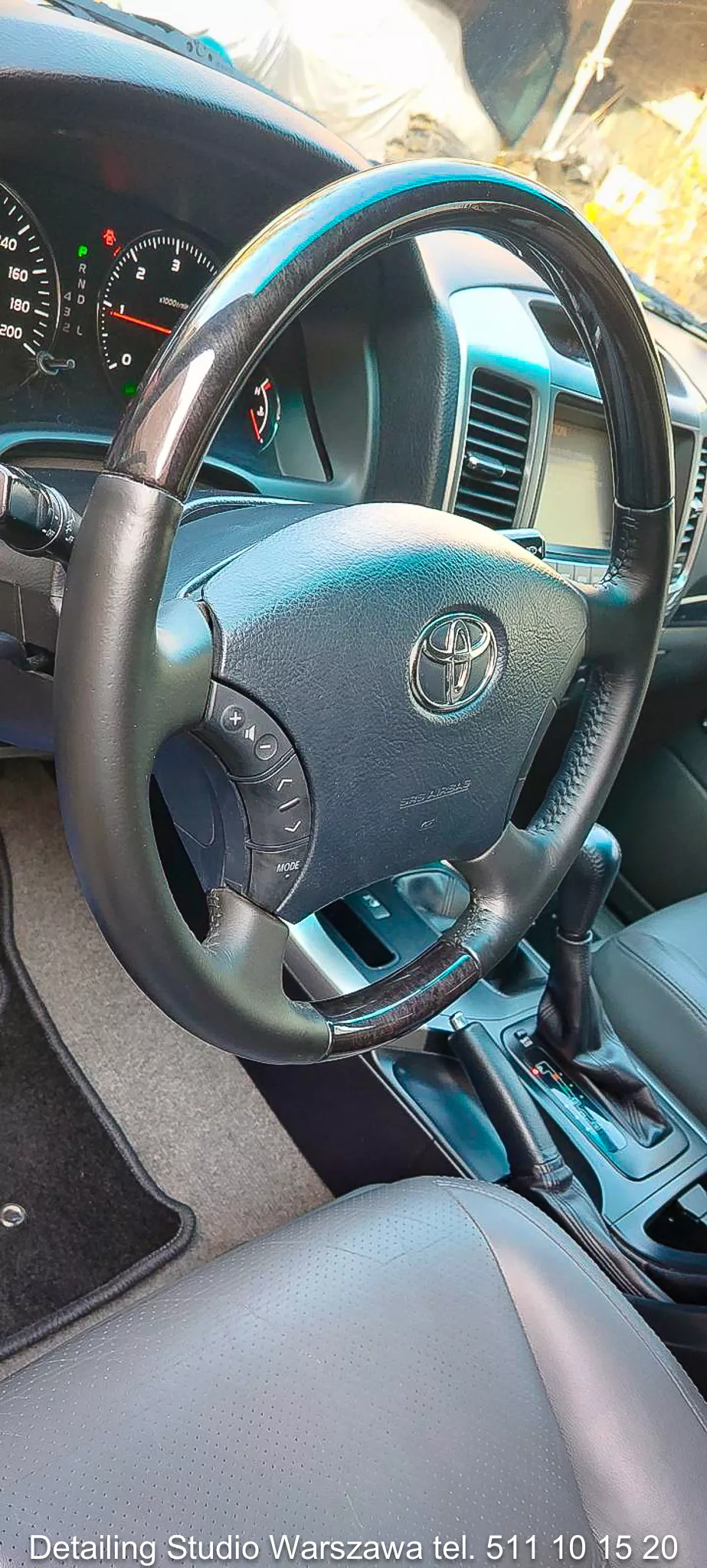 Renowacja tapicerki skórzanej